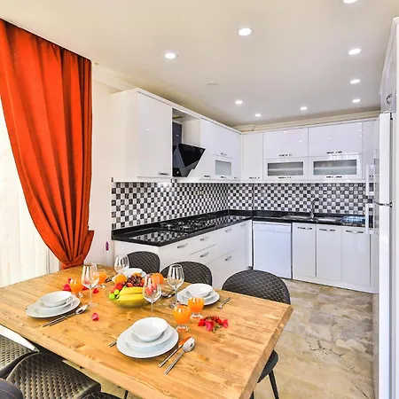 Julia Homes Apartment *