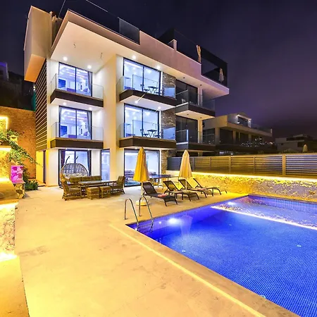 Julia Homes * Kas